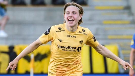 杜兰特连续得分，锁定胜局