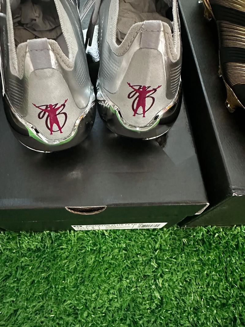 2-0，23岁荷兰新星无敌小角度挑射，54岁埃梅里率队避免欧联2连败（2-0！23岁荷兰新星小角度挑射惊艳，54岁埃梅里带队拒绝欧联两连败）