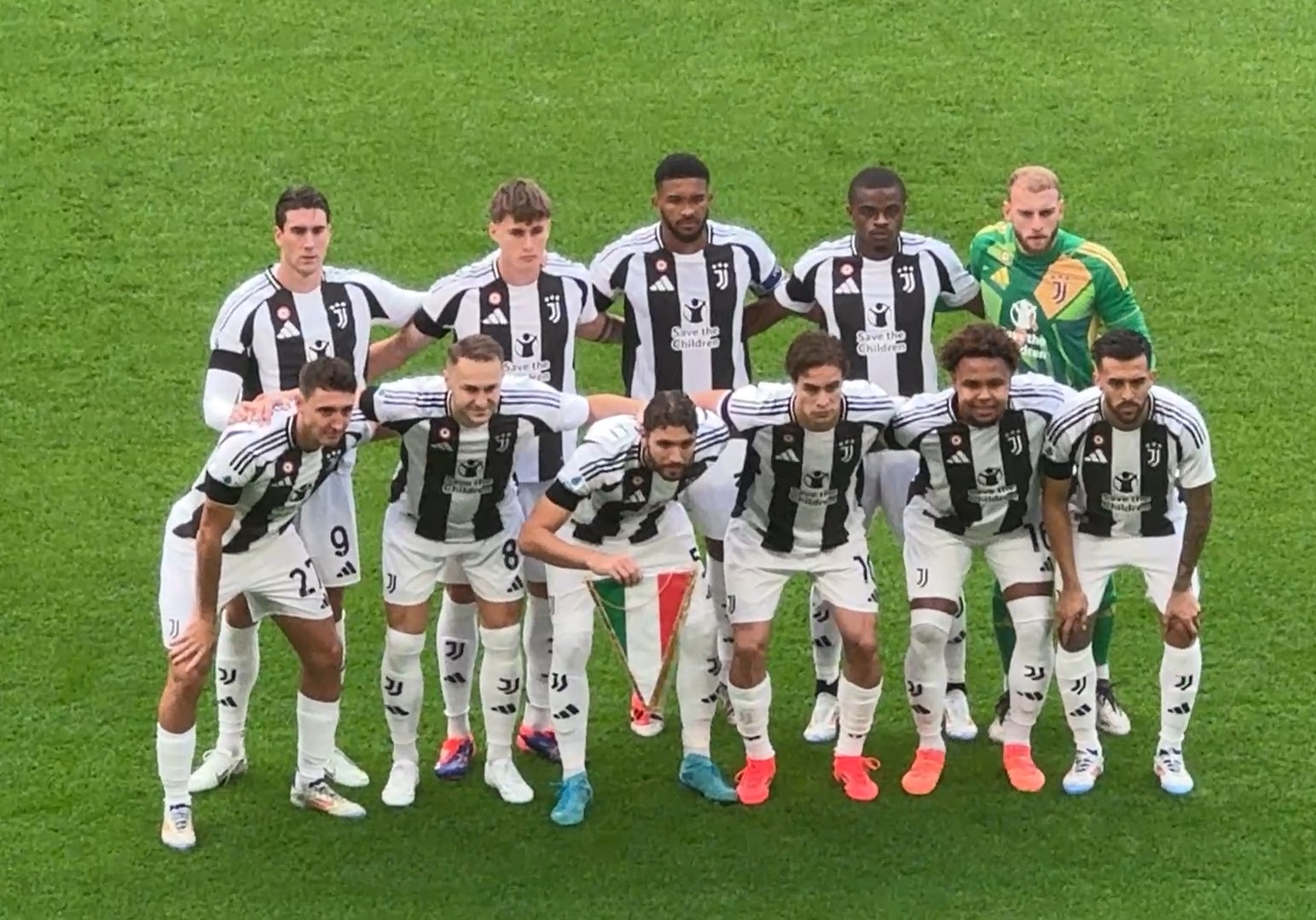 talkSPORT：新月和库迪西亚都表达了对萨拉赫的兴趣（talkSPORT：新月与库迪西亚有意引进萨拉赫）