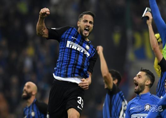 东体：申花踢广岛将沿用433阵型，斯卢茨基并非只会442菱形