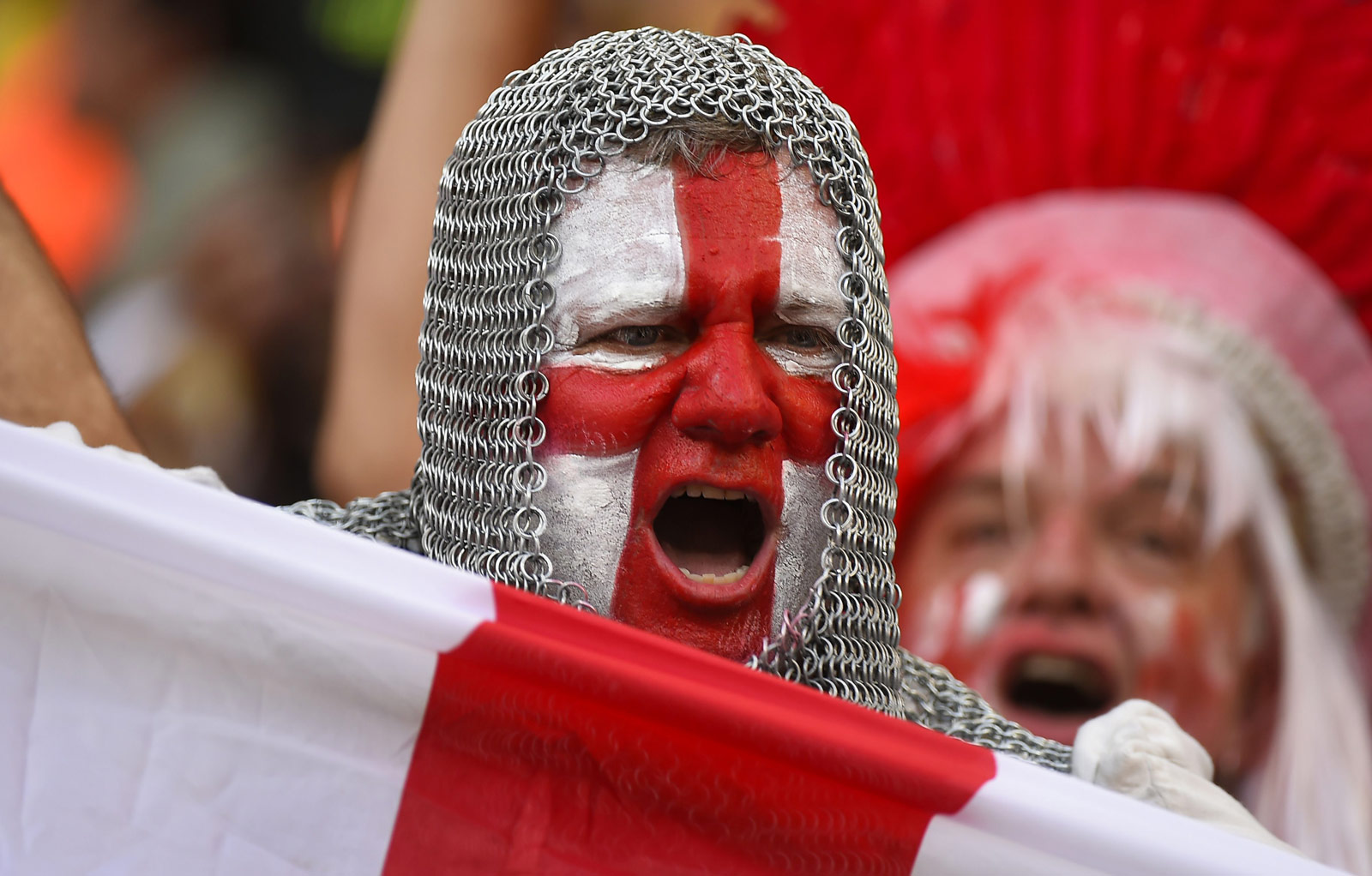 ESPN：哈兰德仅差1球解锁英超百球，现役多人同步冲击里程碑（ESPN：哈兰德距英超百球仅差一球，现役多将齐冲里程碑）