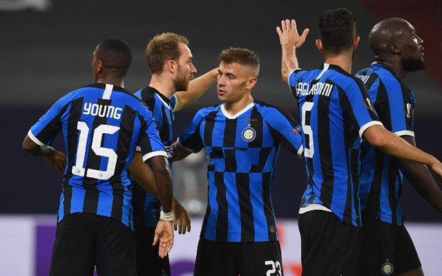 西甲战报：亚马尔传射，奥尔莫双响，巴塞罗那3-1阿拉维斯（西甲：亚马尔传射，奥尔莫梅开二度，巴萨3-1力克阿拉维斯）