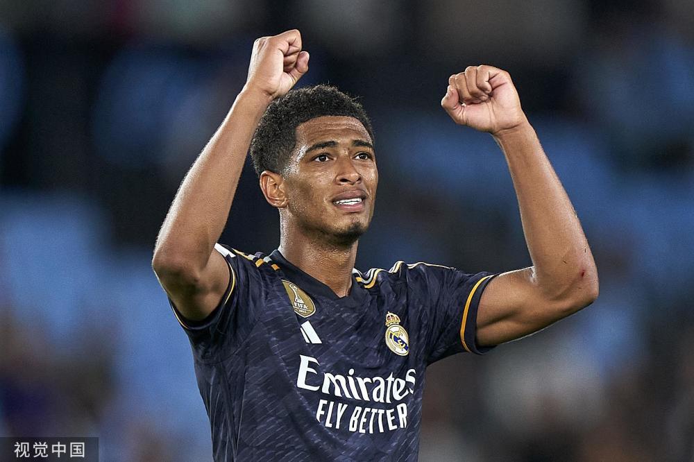 和田宇宙地毯队夺得2025新疆阿图什杯冠军，冠军奖金100万元