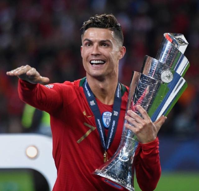 法国队最新球衣号码：恩昆库7号，坎特13号，谢尔基14号（法国队公布新球衣号码：恩昆库7号、坎特13号、谢尔基14号）