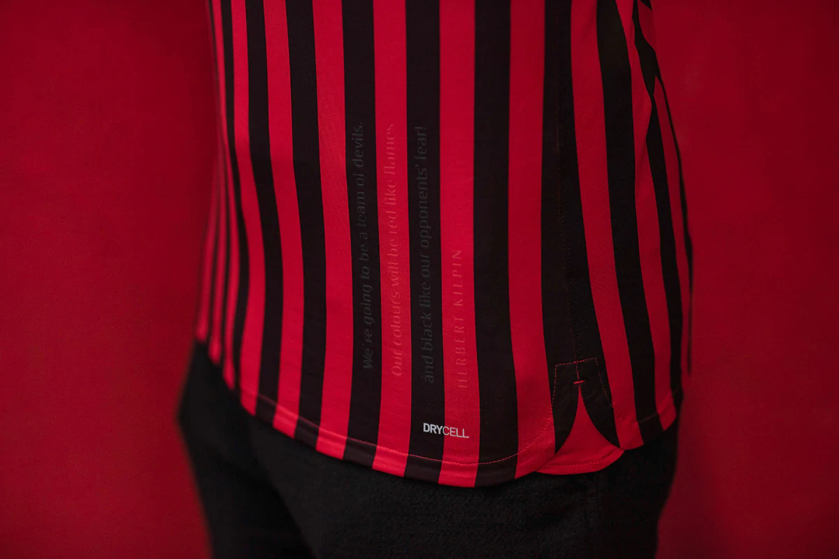 欧冠前瞻：凯拉特核心停赛，奥林匹亚科斯近期状态颇佳（欧冠前瞻：凯拉特王牌停赛，奥林匹亚科斯近况火热）